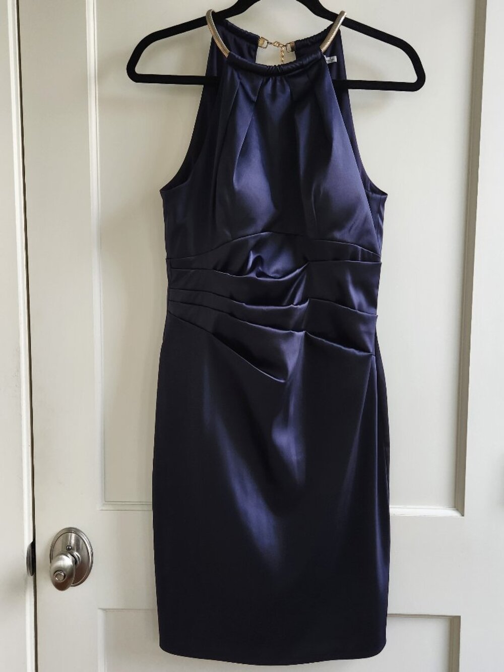 Eliza J Navy Satin Halter Cocktail Dress Gold Chain Neck Ruched Waist Size 8